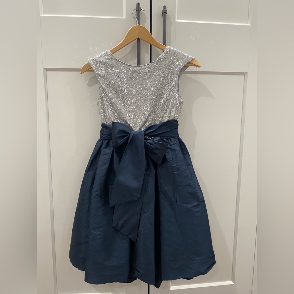 Beautiful  Girls size 14 Pippa and Julie dress, never worn, with some tags